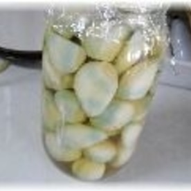 まろやかな味わい丸ごと にんにく醤油漬け レシピ 作り方 By はなまる子 楽天レシピ まろやかな味わい丸ごと にんにく醤油漬け レシピ 作り方 By はなまる子 楽天レシピ